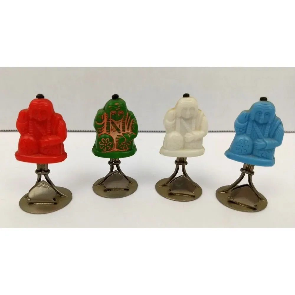 Eskimo Party Card Name Place Holder Set of 4 Vintage Carved Red Green White Blue